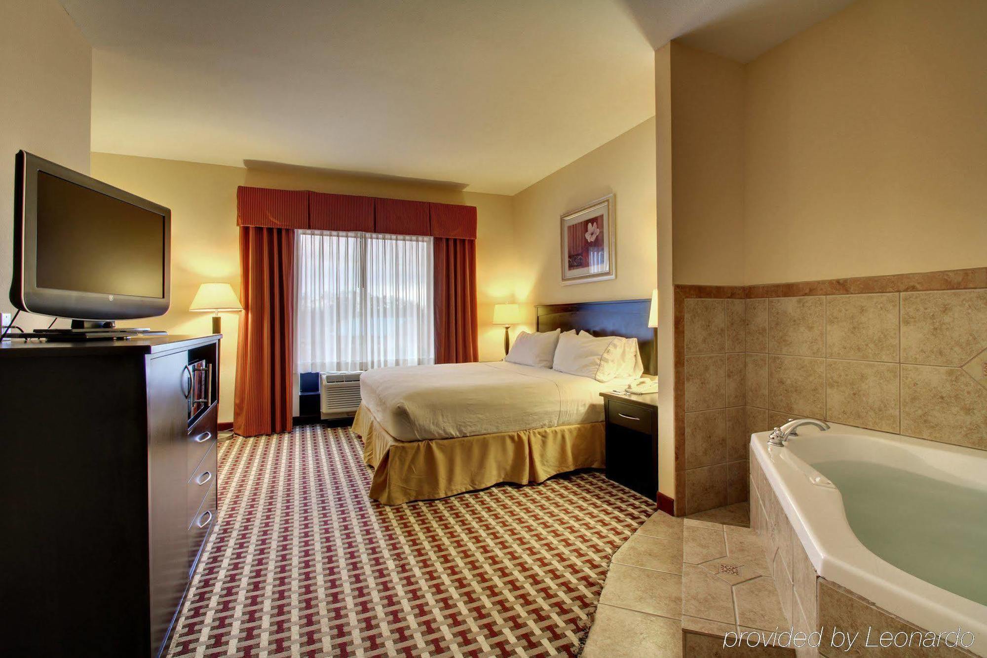 Holiday Inn Express & Suites Laurel, An Ihg Hotel Exteriér fotografie